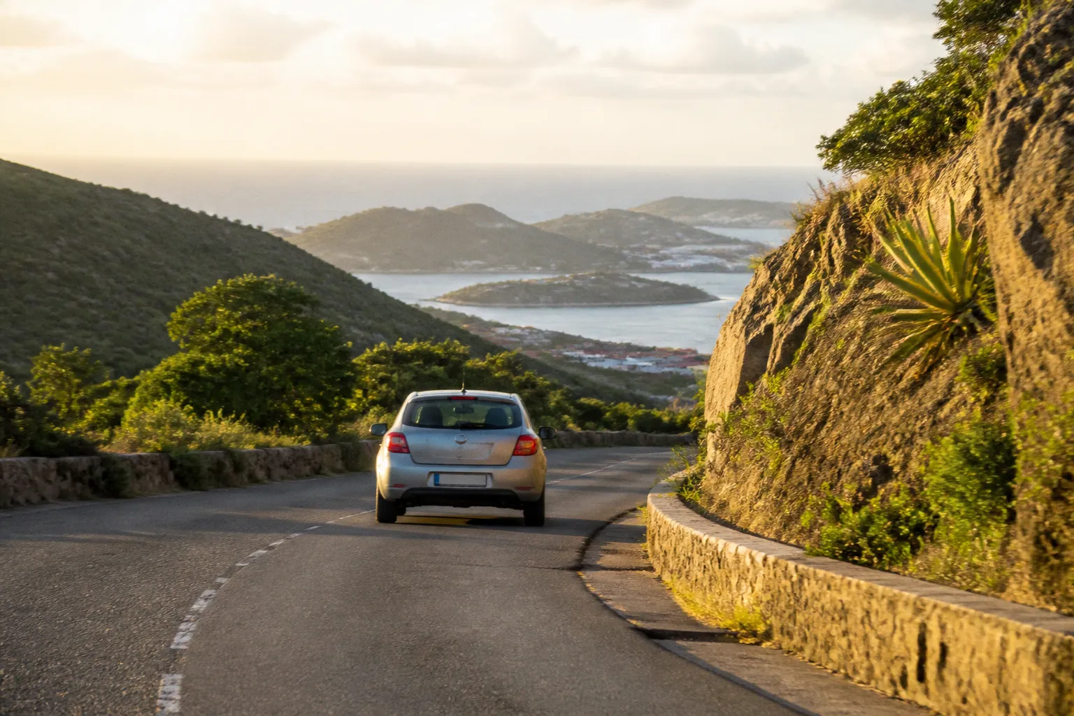 Louer une voiture à Saint-Martin : guide pratique