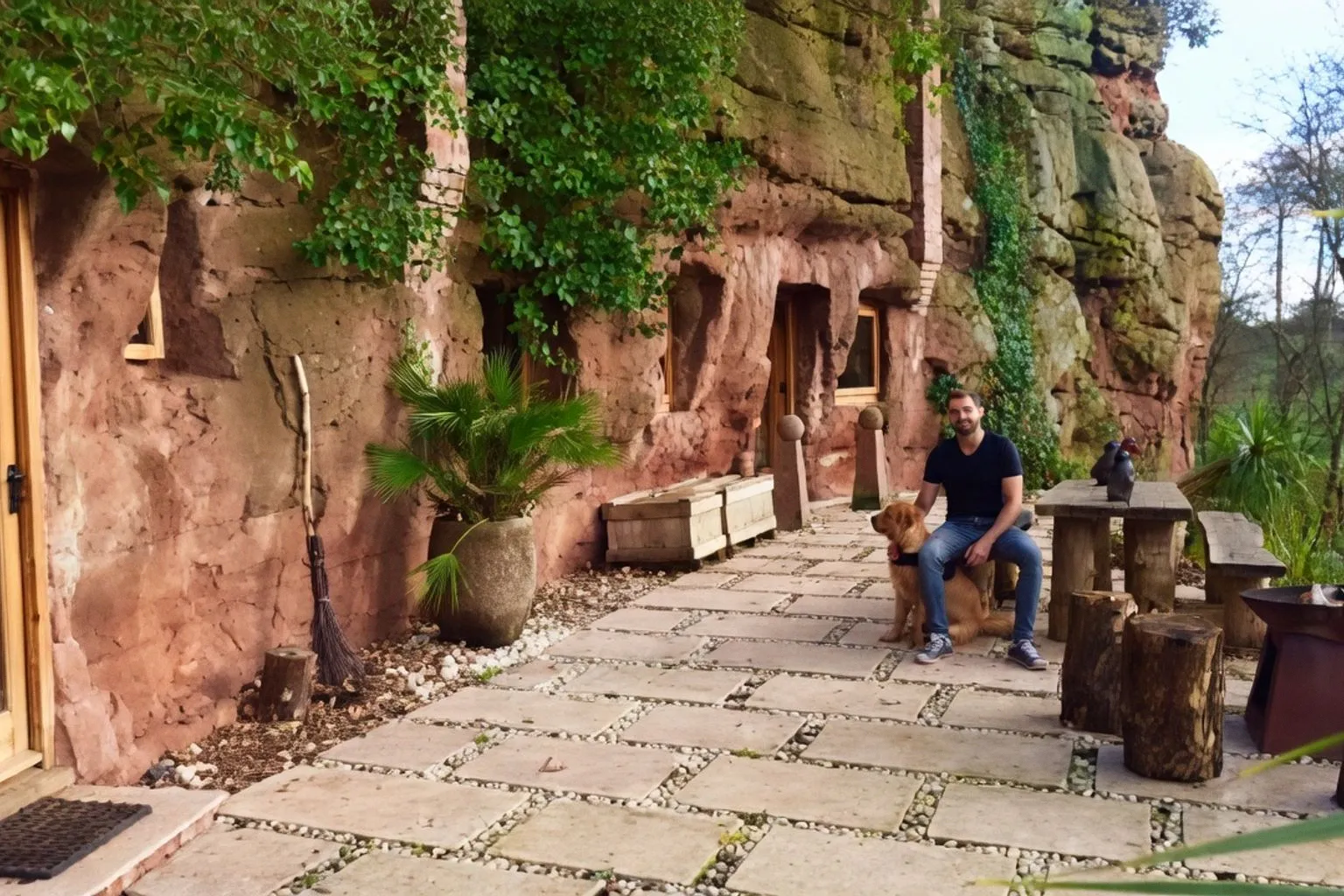 Rockhouse Retreat : l'art de transformer une grotte millénaire en refuge de luxe